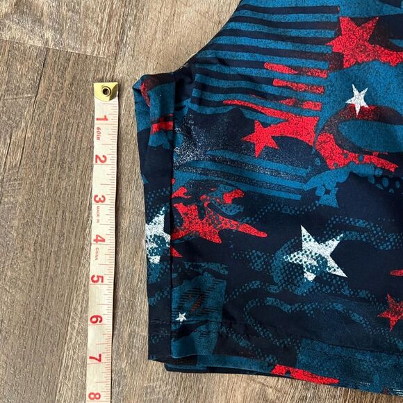 Under Armour Freedom Youth Swim Trunk- Size Youth Large - Picture 9 of 9